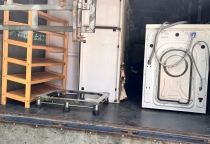 VẬN CHUYỂN NHÀ ANH HÙNG 